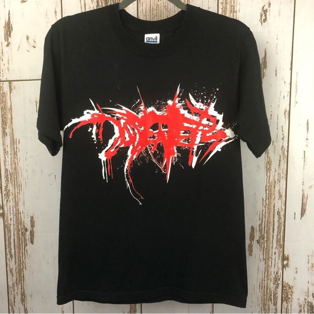 Anvil, Black and Red Short Sleeve Tee with Bold Graphic. Size Small.